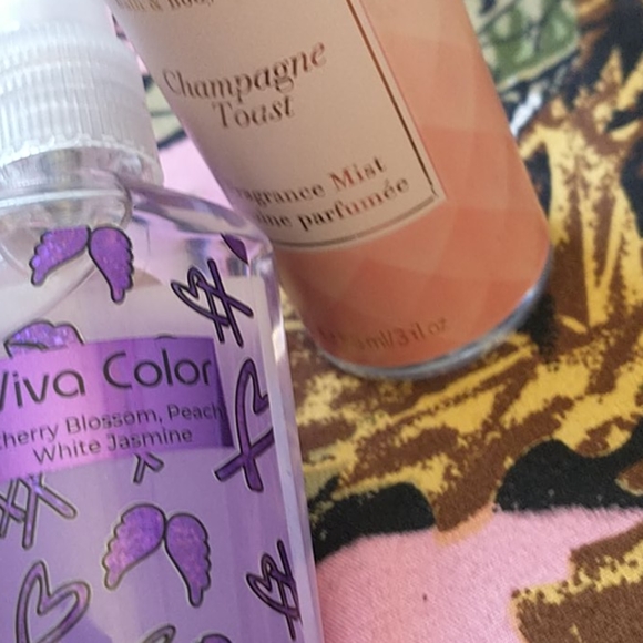 Perfumes 💜👾 - Picture 3 of 4